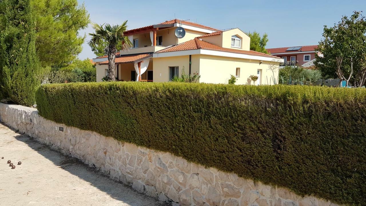 Resort Apartment Petrovic شيبينيك المظهر الخارجي الصورة